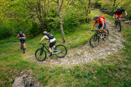 Maloja Clothing Outdoor Sport Mountainbike Fotoshooting in den Westalpen